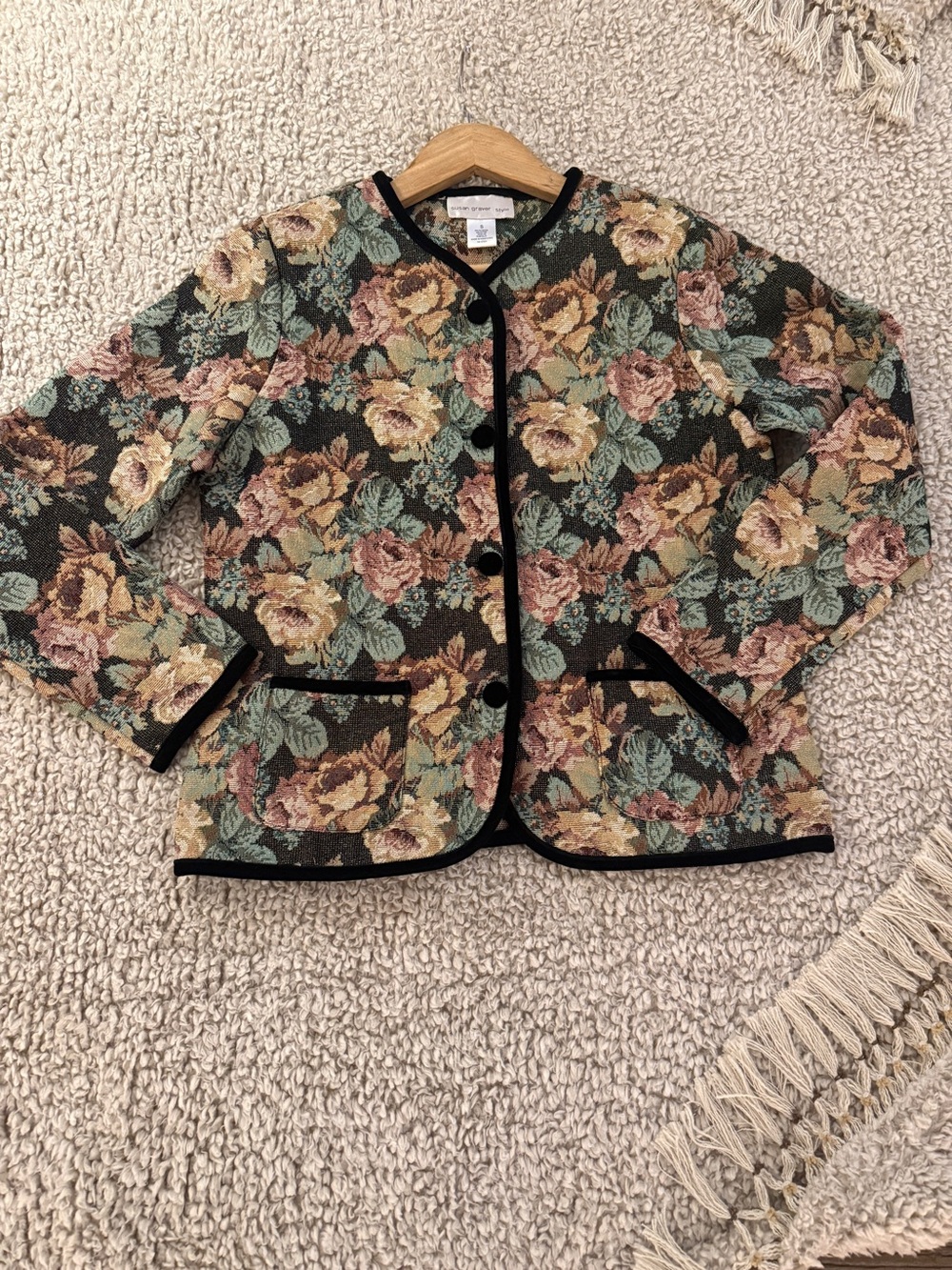 Susan Graver  Floral Tapestry Jacket S Gold Metallic Velvet Black Trim Vintage